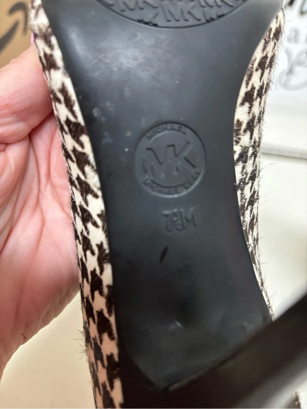 Michael Kors Black & White Houndstooth Pointed-Toe Pumps